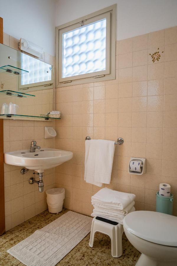 Hotel Happy Milano Marittima Kültér fotó