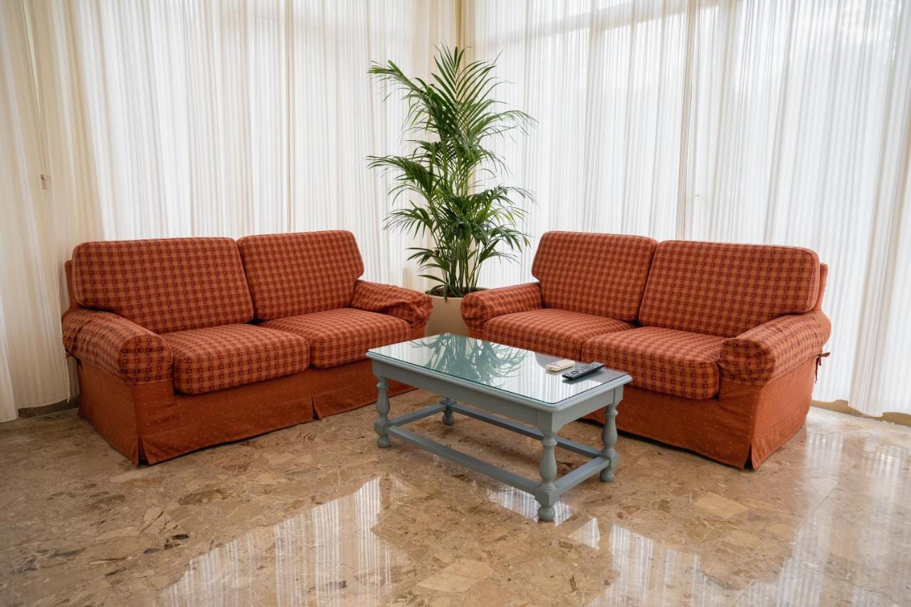 Hotel Happy Milano Marittima Kültér fotó